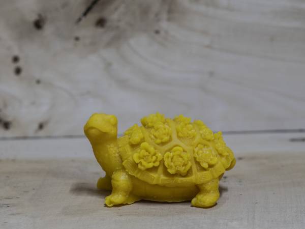 Teknős méhviasz gyertya 70 gr.