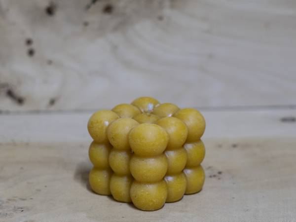 Golyós méhviasz gyertya 110 gr.